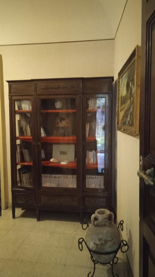 Bed & Breakfast Bed And Books Isabella